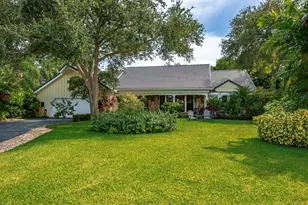 6962 S Grande Dr, Boca Raton, FL 33433 - Photo 2