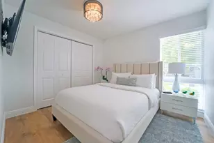 1000 NE 8th St, Pompano Beach, FL 33060 - Photo 26
