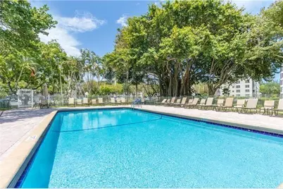 3001 S Course Drive #403, Pompano Beach, FL 33069 - Photo 18