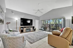 1735 NW 21st Ct, Delray Beach, FL 33445 - Photo 12