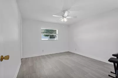 1050 NW 73rd Terrace, Margate, FL 33063 - Photo 12