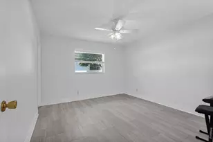 1050 NW 73rd Terrace, Margate, FL 33063 - Photo 12