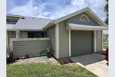1428 SE Colchester Circle, Port Saint Lucie, FL 34952 - Photo 2