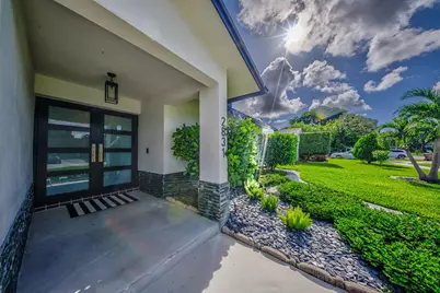 2831 SW 13th Court, Deerfield Beach, FL 33442 - Photo 4