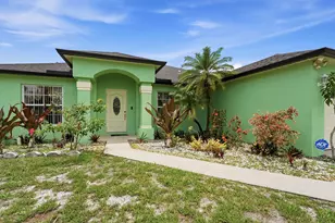 1842 SW Penrose Ave, Port Saint Lucie, FL 34953 - Photo 1