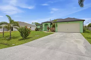 1842 SW Penrose Ave, Port Saint Lucie, FL 34953 - Photo 2