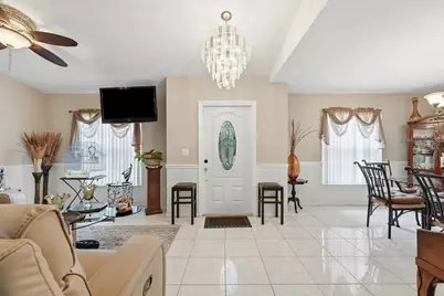 1842 SW Penrose Avenue, Port Saint Lucie, FL 34953 - Photo 4