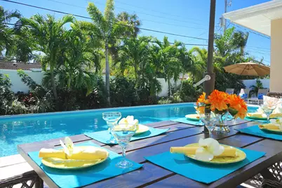 2060 Coco Palm Place, Lauderdale by the Sea, FL 33062 - Photo 30
