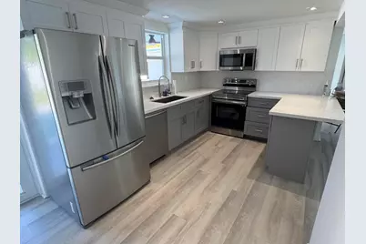 28 SW 9th Avenue, Boca Raton, FL 33486 - Photo 2