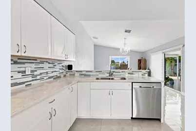 5396 Benjamin Avenue, Boynton Beach, FL 33472 - Photo 18