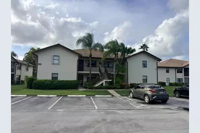 7714 Tahiti Lane #203, Greenacres, FL 33467 - Photo 2