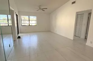7714 Tahiti Ln, Greenacres, FL 33467 - Photo 6
