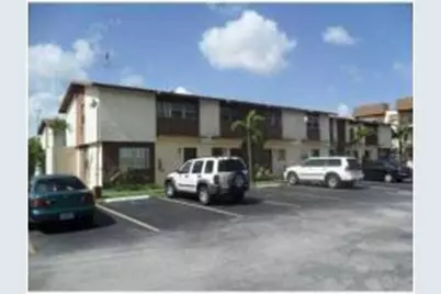 20 SW 108th Avenue #F4, Sweetwater, FL 33174 - Photo 1