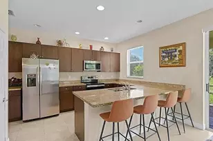 1513 NW Cataluna Cir, Port Saint Lucie, FL 34986 - Photo 2