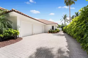 6841 SE Harbor Cir, Stuart, FL 34996 - Photo 46