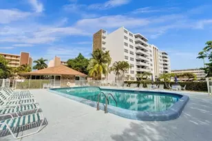401 NE 14th Ave, Hallandale, FL 33009 - Photo 10