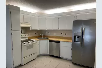 204 Foxtail Drive #F2, Greenacres, FL 33415 - Photo 2