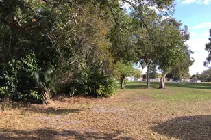 42 Golf Dr, Port Saint Lucie, FL 34952 - Photo 20