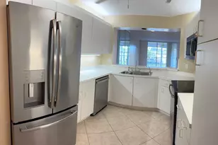 7866 Trent Dr, Tamarac, FL 33321 - Photo 26