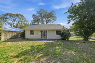 2890 1st Pl, Vero Beach, FL 32968 - Photo 20