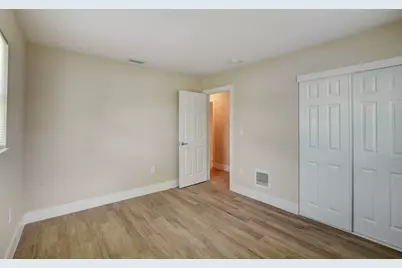 9188 Birmingham Drive, Palm Beach Gardens, FL 33410 - Photo 16