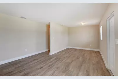 9188 Birmingham Drive, Palm Beach Gardens, FL 33410 - Photo 4