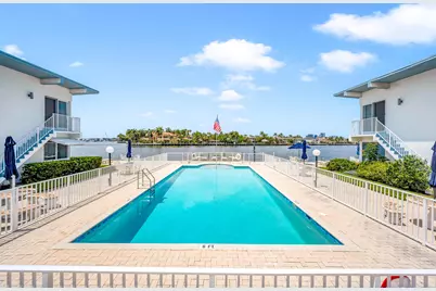 425 Bayshore Drive #15, Fort Lauderdale, FL 33304 - Photo 14