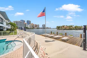 425 Bayshore Dr, Fort Lauderdale, FL 33304 - Photo 16