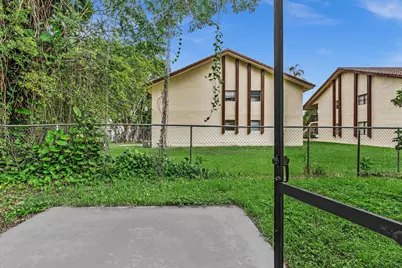 2510 Riverside Drive #2510, Coral Springs, FL 33065 - Photo 18