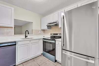 2510 Riverside Drive #2510, Coral Springs, FL 33065 - Photo 8
