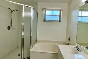 7470 NW 1st Pl, Plantation, FL 33317 - Photo 18