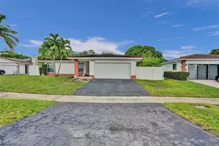 7008 NW 81st St, Tamarac, FL 33321 - Photo 50