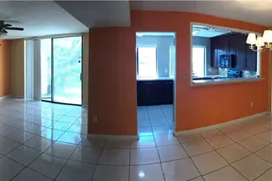 410 NW 214th St, Miami Gardens, FL 33169 - Photo 8