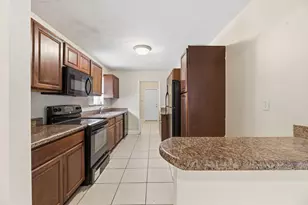 5131 SW 6th St, Margate, FL 33068 - Photo 10