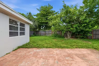 5131 SW 6th Street, Margate, FL 33068 - Photo 30