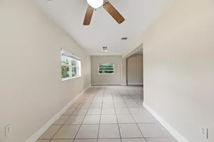 5131 SW 6th St, Margate, FL 33068 - Photo 12
