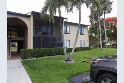 623 Sea Pine Way #D2, Greenacres, FL 33415 - Photo 4