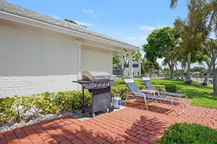 130 Cypress Club Dr, Pompano Beach, FL 33060 - Photo 40