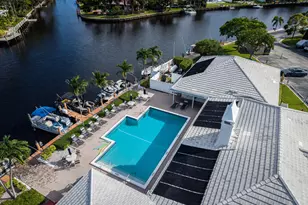 130 Cypress Club Dr, Pompano Beach, FL 33060 - Photo 32