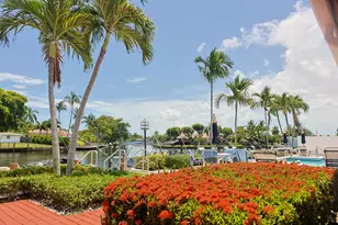 130 Cypress Club Dr, Pompano Beach, FL 33060 - Photo 28
