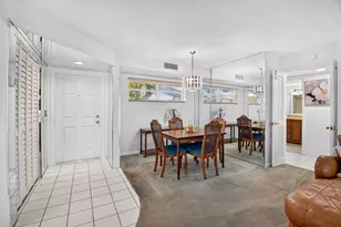 25 Colonial Club Dr, Boynton Beach, FL 33435 - Photo 4