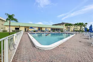 25 Colonial Club Dr, Boynton Beach, FL 33435 - Photo 56