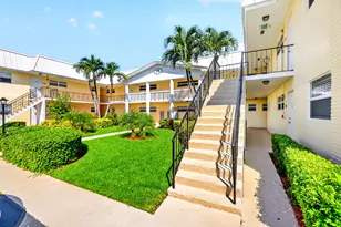 25 Colonial Club Dr, Boynton Beach, FL 33435 - Photo 34