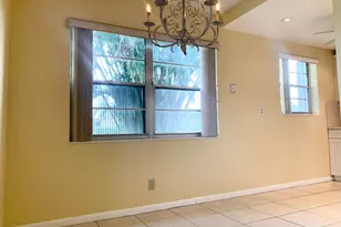 81 Kingswood E, West Palm Beach, FL 33417 - Photo 6