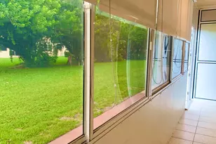 81 Kingswood E, West Palm Beach, FL 33417 - Photo 18