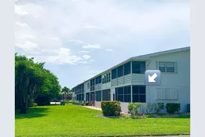 81 Kingswood E, West Palm Beach, FL 33417 - Photo 2