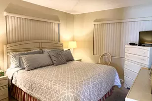 81 Kingswood E, West Palm Beach, FL 33417 - Photo 20