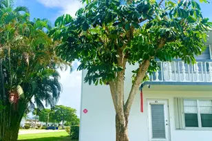 81 Kingswood E, West Palm Beach, FL 33417 - Photo 1