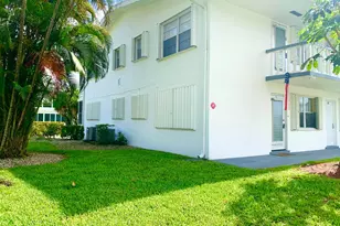 81 Kingswood E, West Palm Beach, FL 33417 - Photo 34