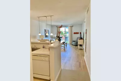 720 S Sapodilla Avenue #312, West Palm Beach, FL 33401 - Photo 1